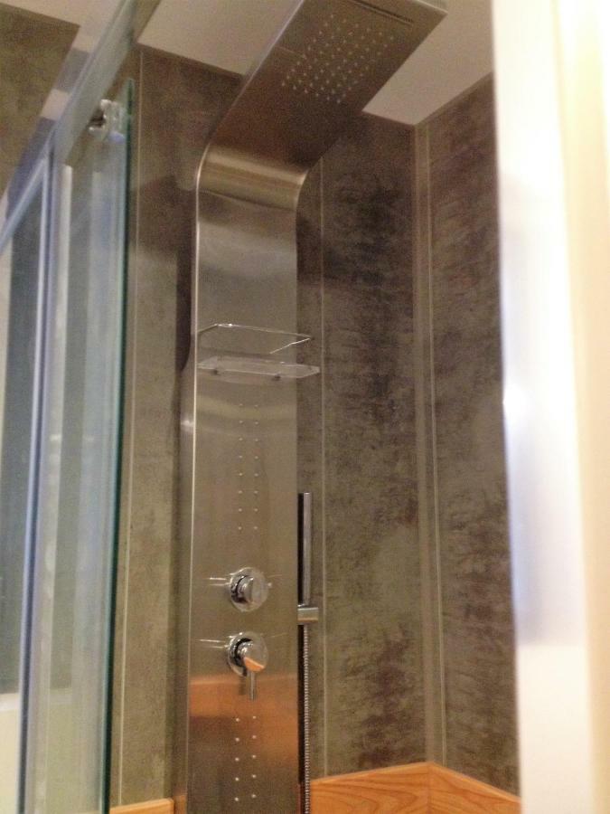 קרקסון Au Vieux Lavoir Avec Parking Prive, Jardin , Climatisation, A 500 M De La Cite מראה חיצוני תמונה