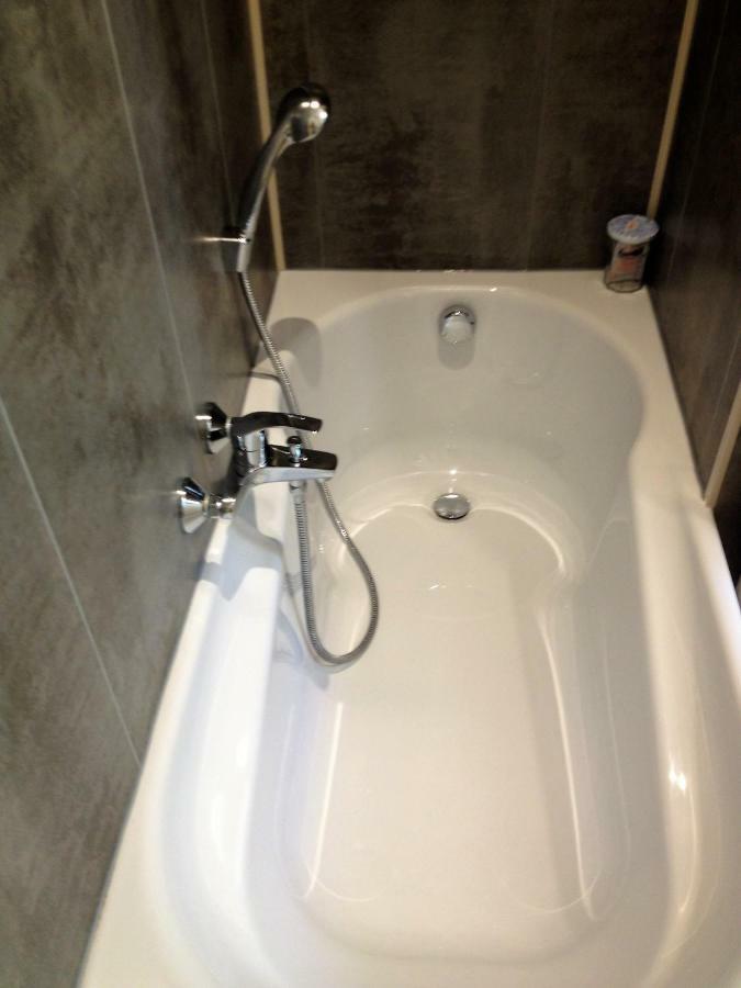 קרקסון Au Vieux Lavoir Avec Parking Prive, Jardin , Climatisation, A 500 M De La Cite מראה חיצוני תמונה