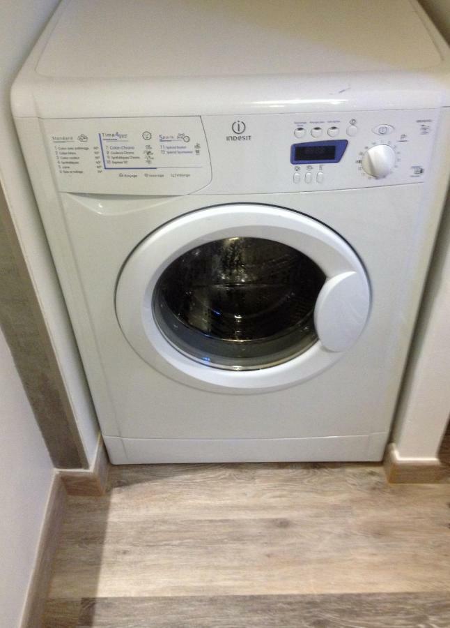 קרקסון Au Vieux Lavoir Avec Parking Prive, Jardin , Climatisation, A 500 M De La Cite מראה חיצוני תמונה